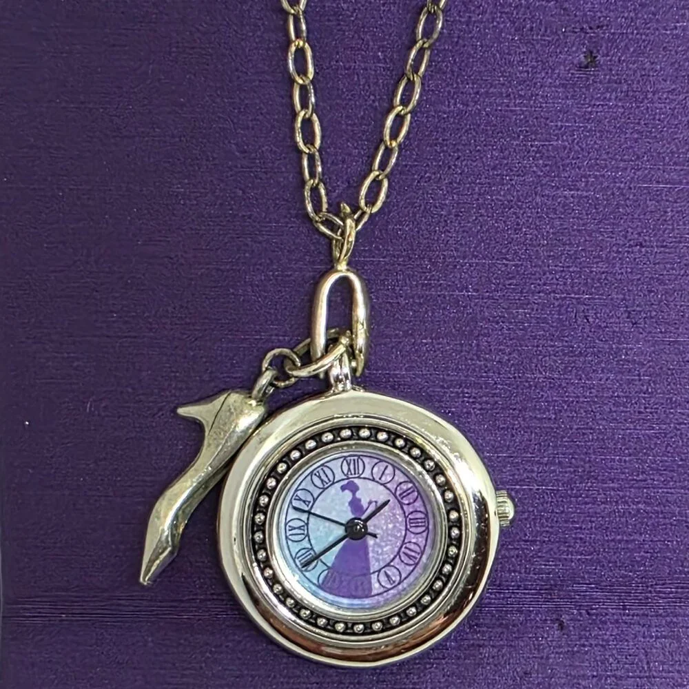 Broadway Show CINDERELLA Souviner Watch Slippe Necklace Silver Purple 24